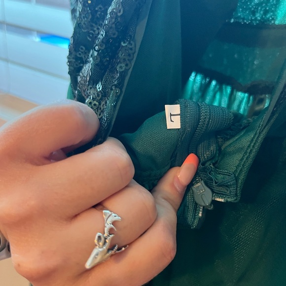 Green Prom Dress - New - Picture 4 of 4